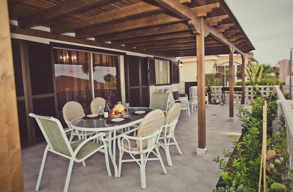 Villas Calle Nivaria 卡亚俄萨尔瓦赫 西班牙